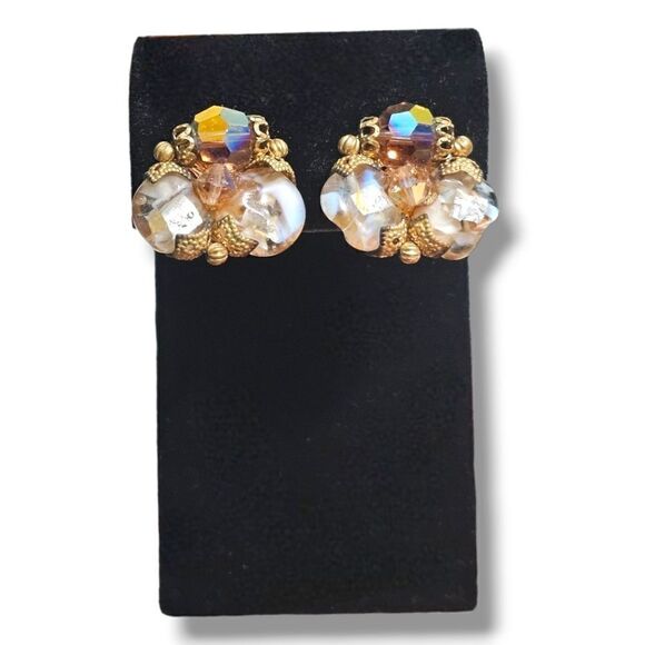 Vintage Aurora Borealis Cluster Clip-on Earrings - Picture 1 of 12